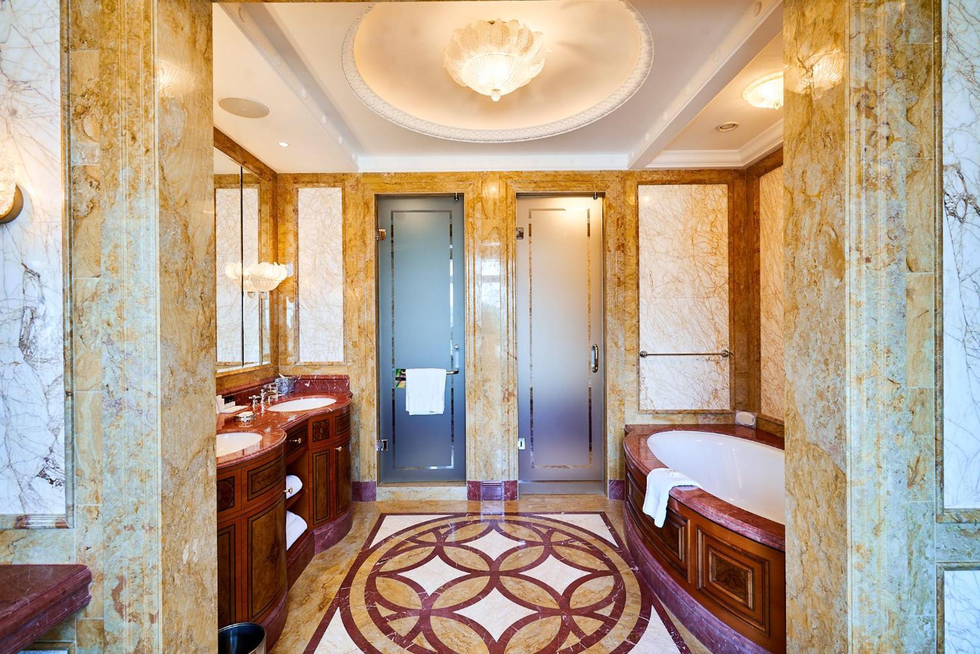 Fairmont Grand Hotel Kiev Dış mekan fotoğraf